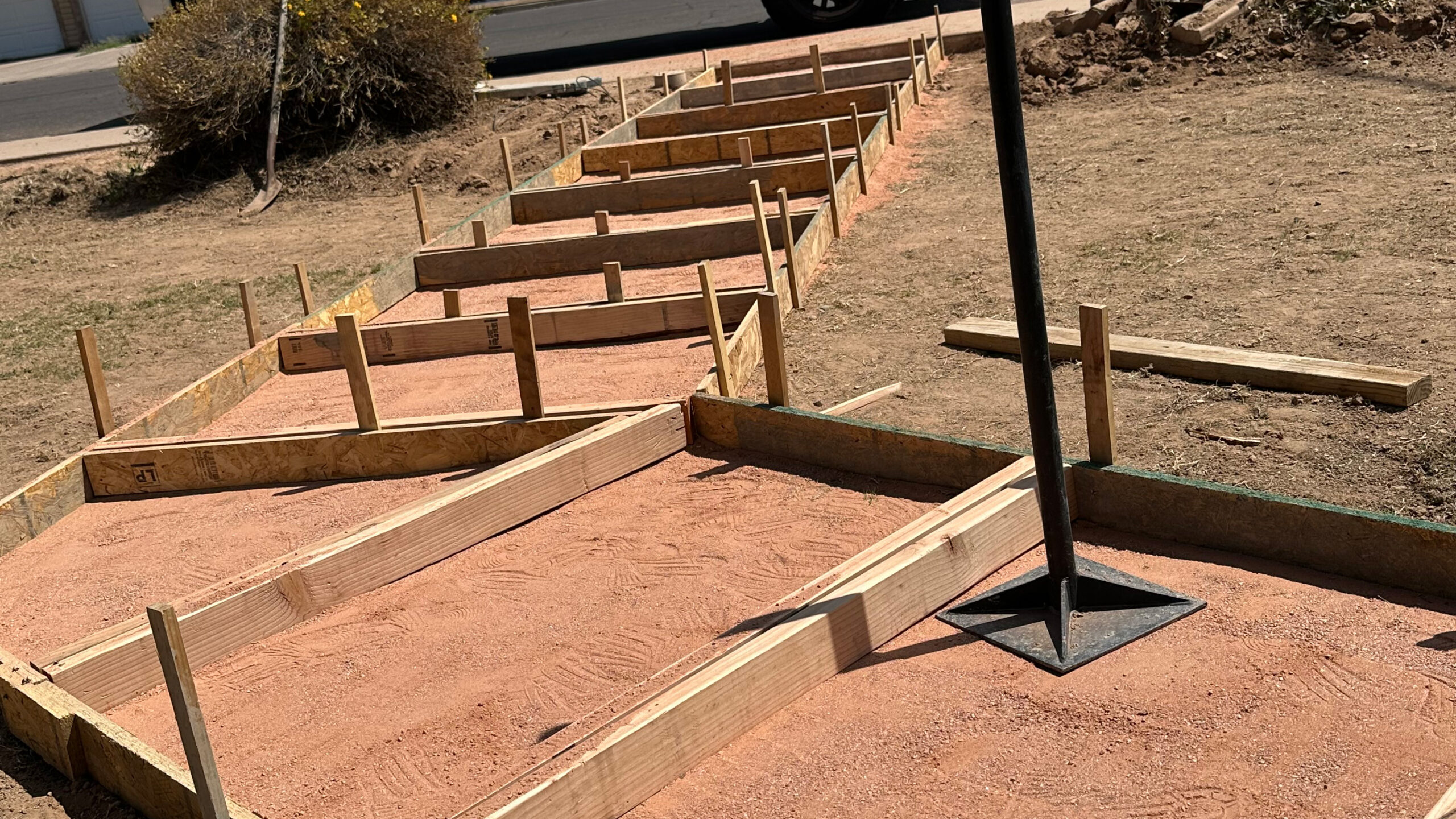 The Process of Pouring Concrete in Arizona: A Deep Dive into Climate Challenges and Best Practices